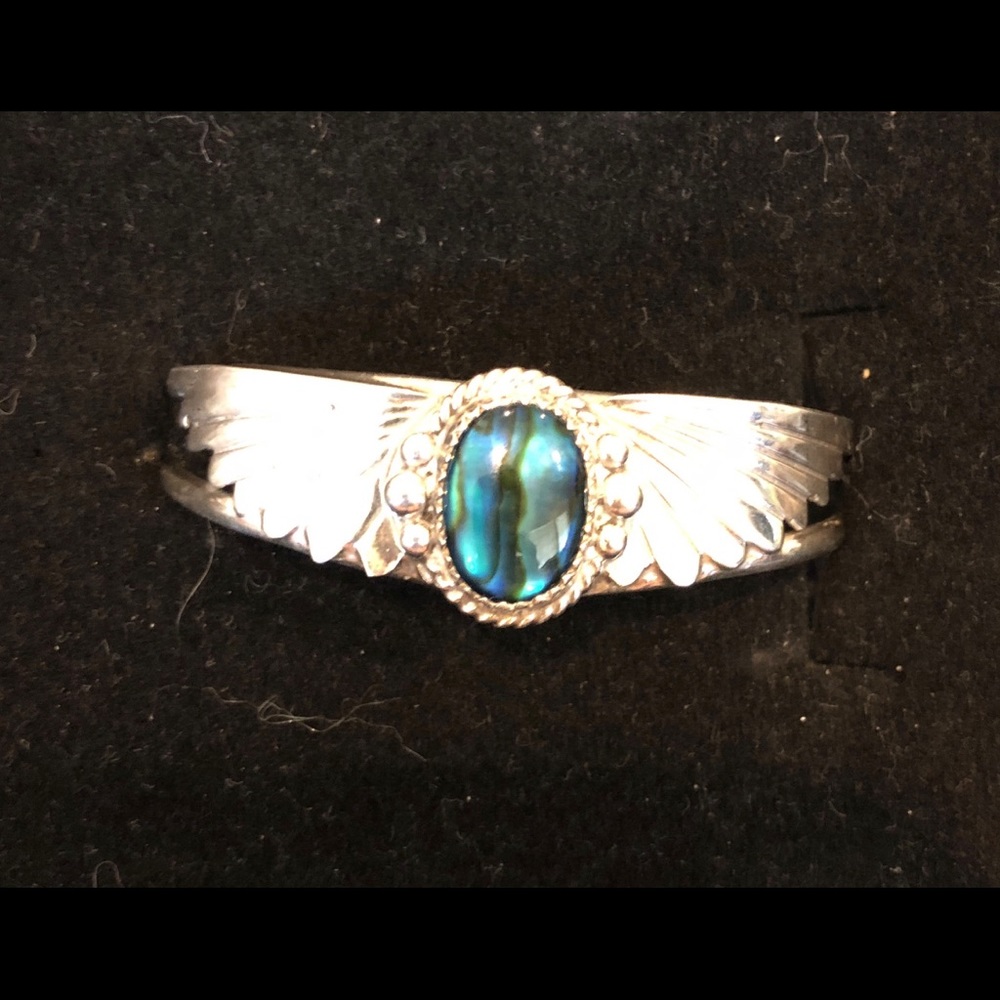 Eye catching cuff bracelet!